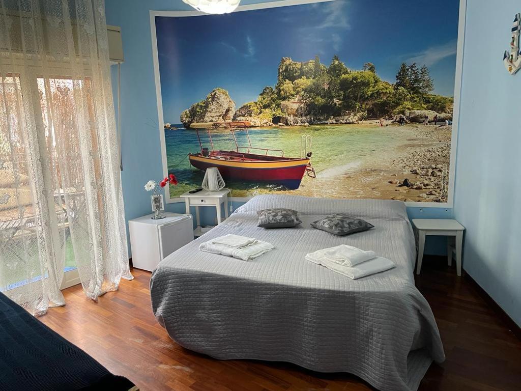 Locami Holiday&Rooms Suite Jolanda Catania Ngoại thất bức ảnh