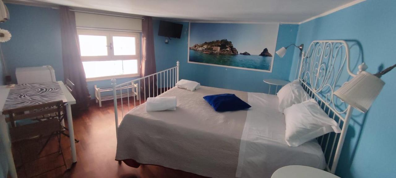Locami Holiday&Rooms Suite Jolanda Catania Ngoại thất bức ảnh